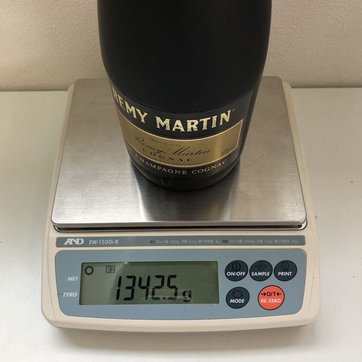 【S0409】 ※20歳未満の者に対する酒類の販売はいたしません ※未開栓 REMY MARTIN レミーマルタン FINE CHAMPAGNE COGNAC 700ml 40度 お酒の画像10