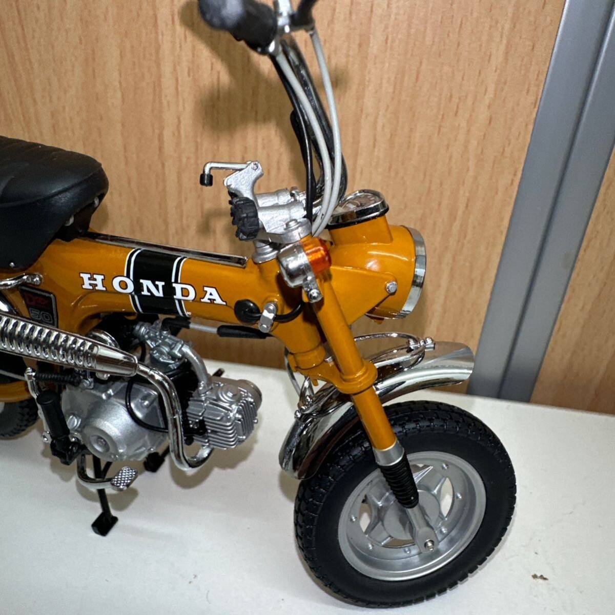 【TM0421】EBBRO プレミアムコレクション DAX Honda ST50 1969年 1:10スケール ダイキャストモデル ミニカー 模型 レトロ コレクション