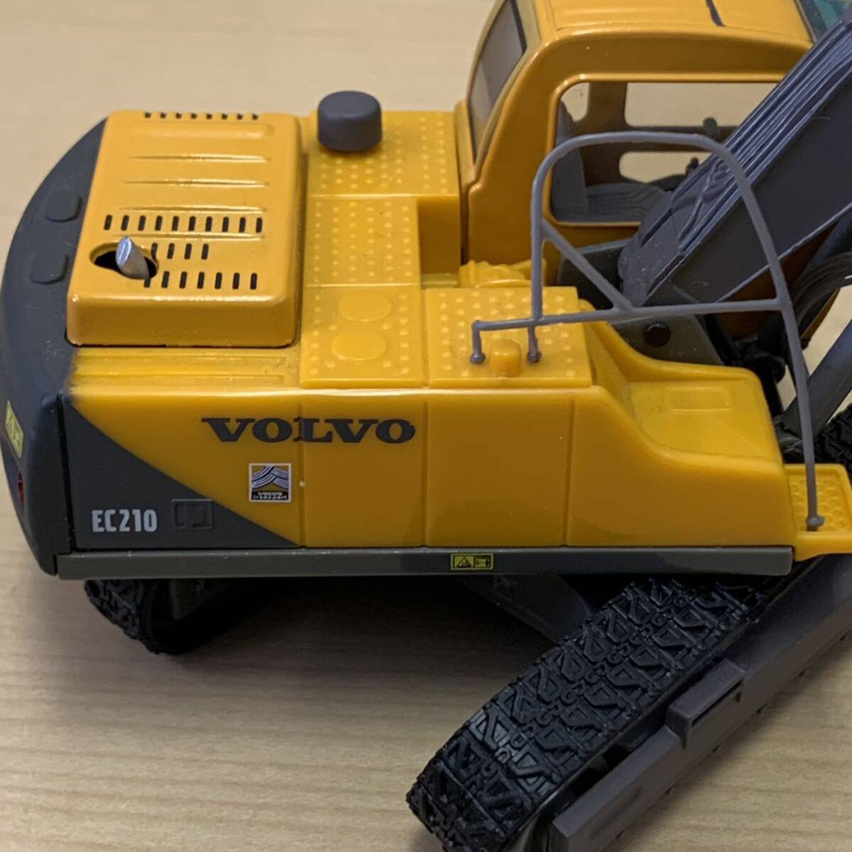 【TS0421 59】VOLVO EC210 ショベルカー ミニカー ボルボ 重機 コレクション