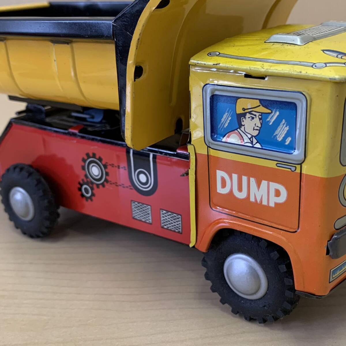 【TS0421 12】DUMP  самосвал    миникар (Minicar)   в настоящее время  вещь   ретро  ...  игрушка   коллекция   антиквариат   винтаж   красный × жёлтый  