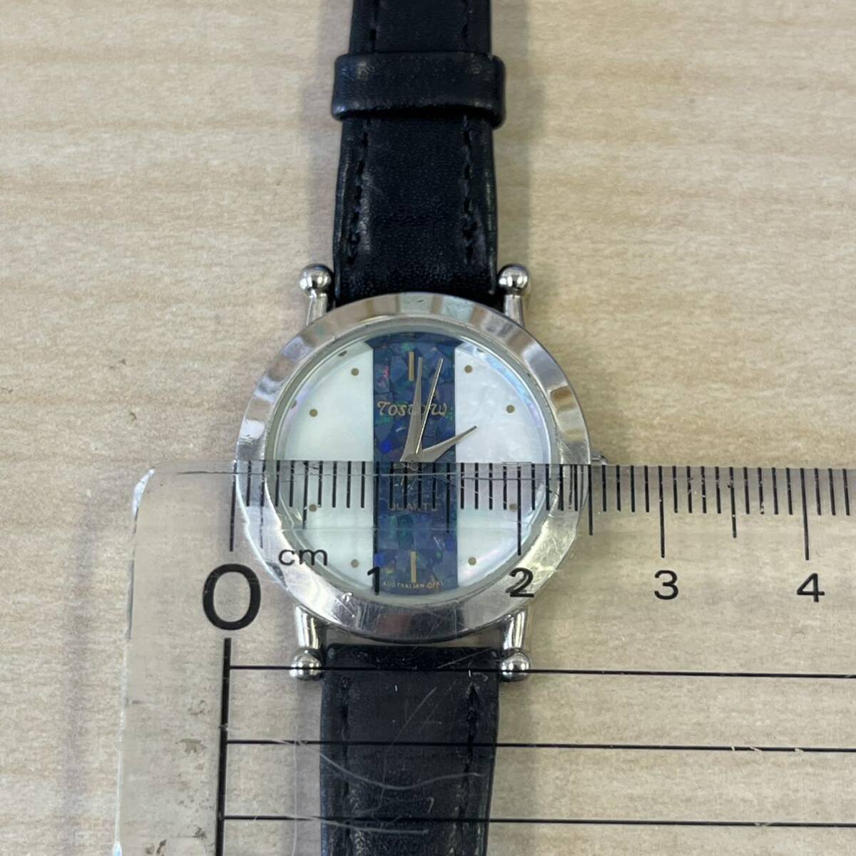 【T0425】TOSCOW トスコウ オパール 腕時計 クォーツ 電池切れ 不動品 動作未確認 ケース付きの画像8