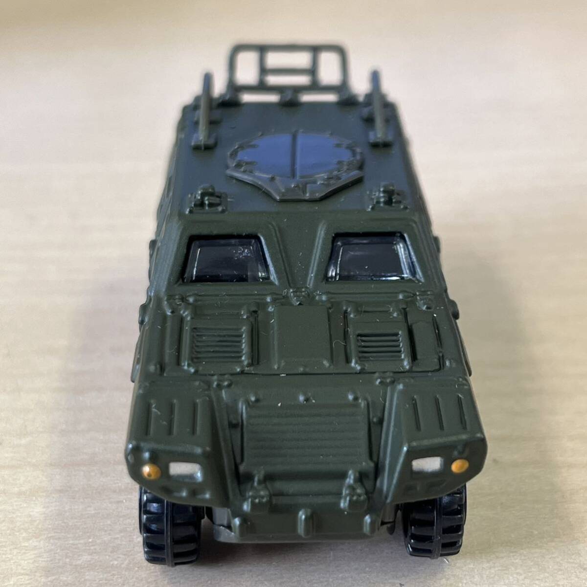 【TS0421 136】トミカ 自衛隊 軽装甲機動車 1/66 ミニカー 