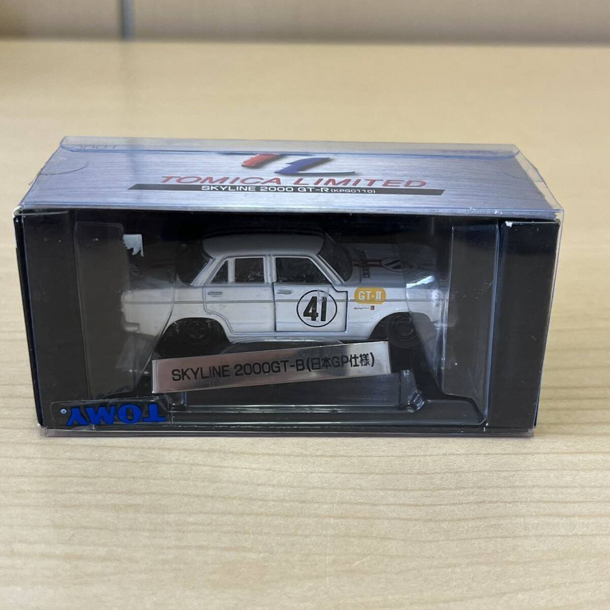 【TS0421 186】トミカ リミテッド SKYLINE スカイライン 2000 GT-R KPGC110 日本GP仕様 1/60 ミニカー の画像1