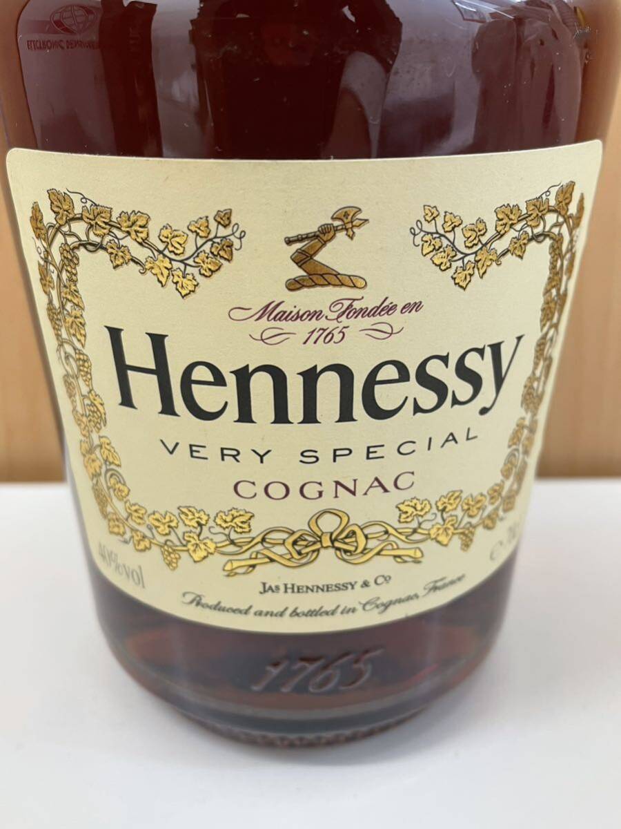 【M0414】※２０歳未満の者に対する酒類の販売は致しません Hennessy ヘネシー ベリースペシャル ブランデー COGNAC コニャック 700ml 40%の画像3