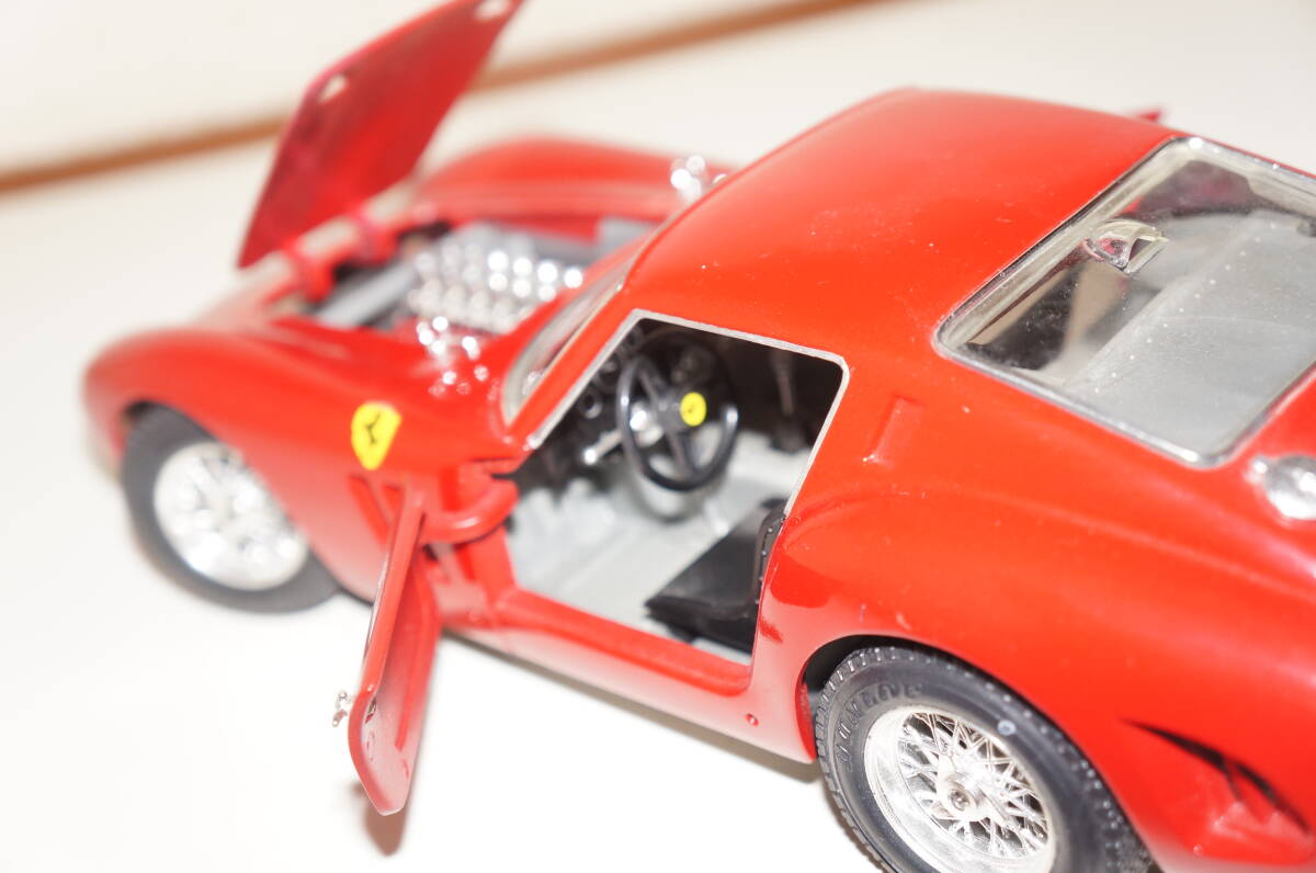 ブラーゴ 1/18 フェラーリ250GTO ジャンクの画像6