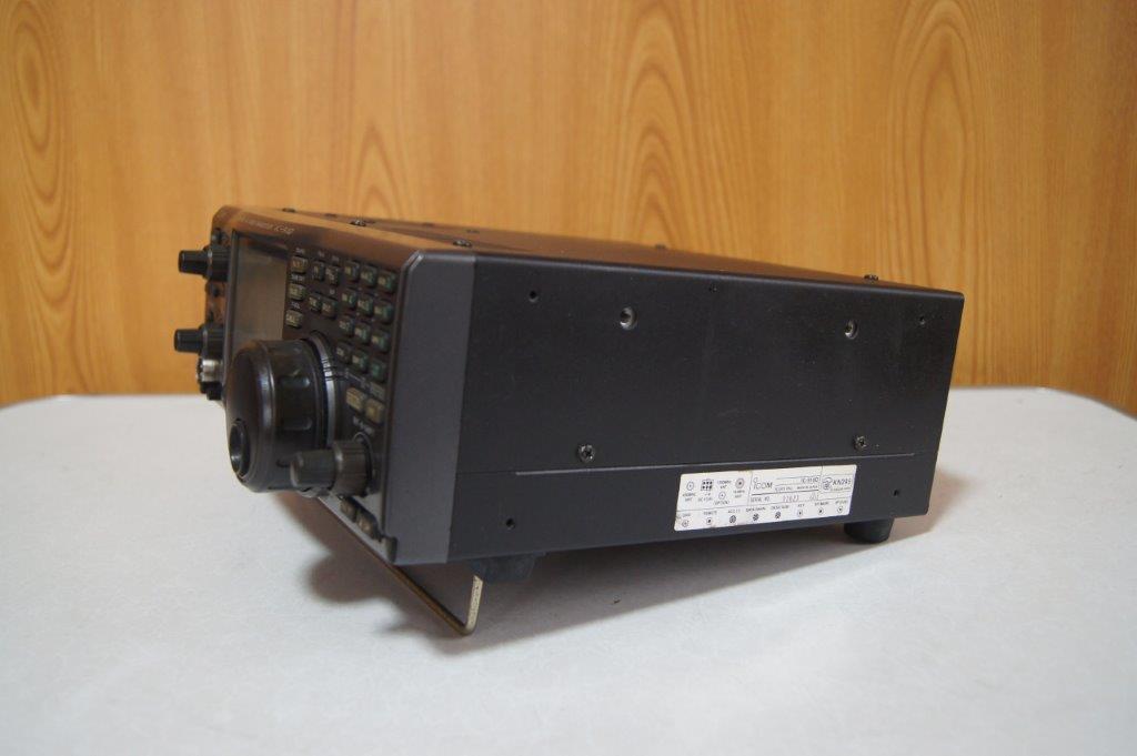 ICOM IC-910D 通電不可（不動品）部品取り用の画像5