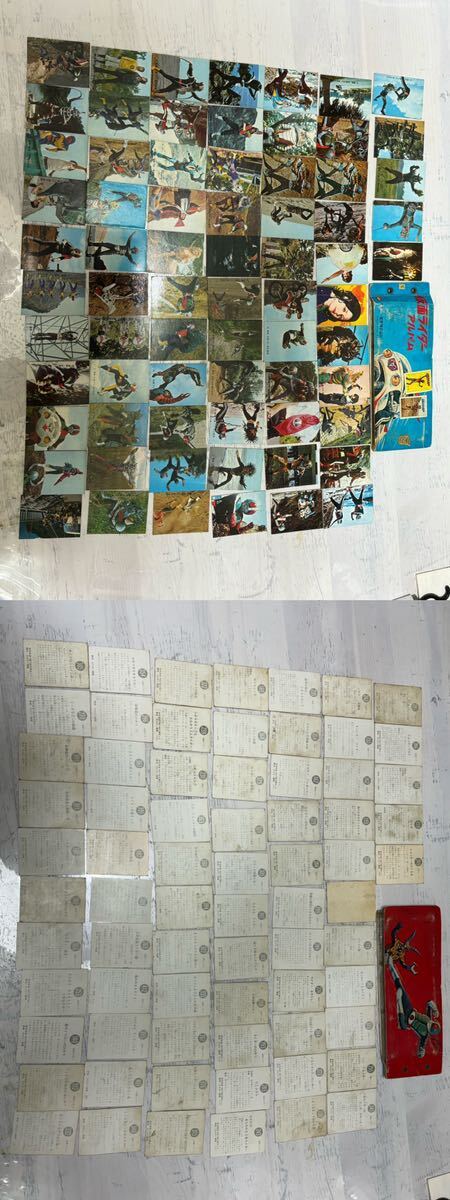 昭和レトロ 当時物 カルビー製菓 仮面ライダー アルバム8冊 ミニカード 521枚 セットの画像2