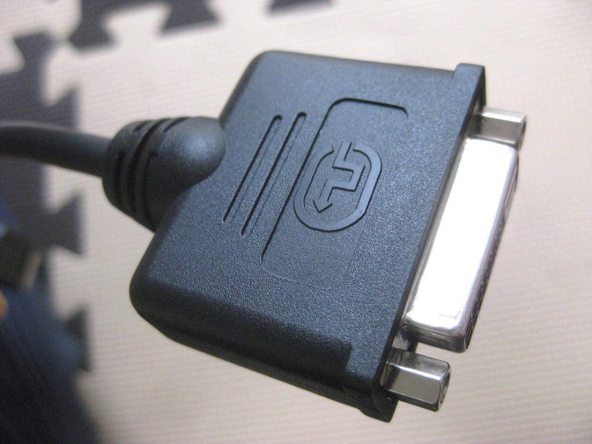 DVI-HDMI変換ケーブル　HDMIオス⇔DVI-Dメス  25㎝
