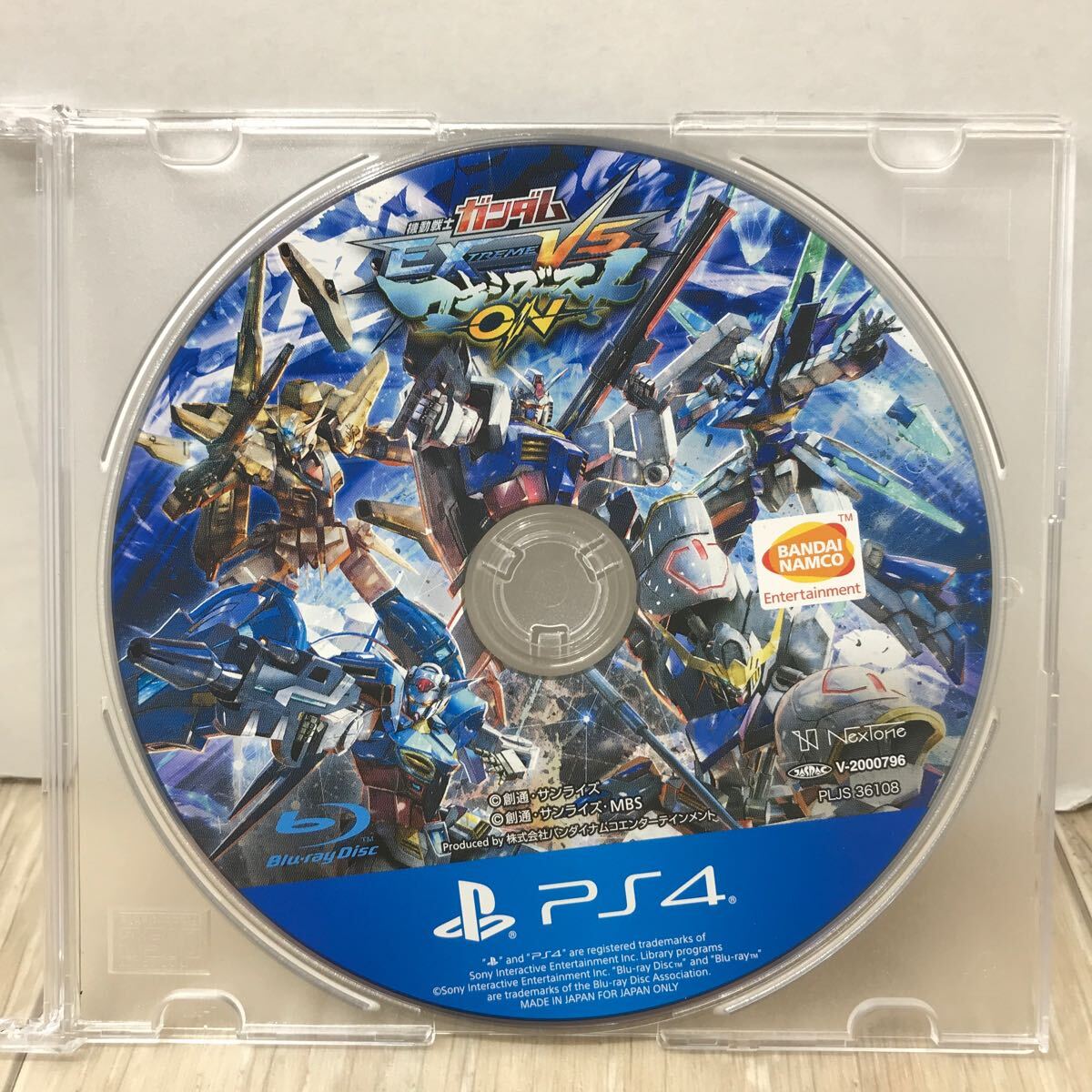 056 A 1円〜 PS4 ゲーム ソフト / 機動戦士 ガンダム EXTREME VS. マキシブースト ON ディスク のみ 中古 ジャンク品_画像1