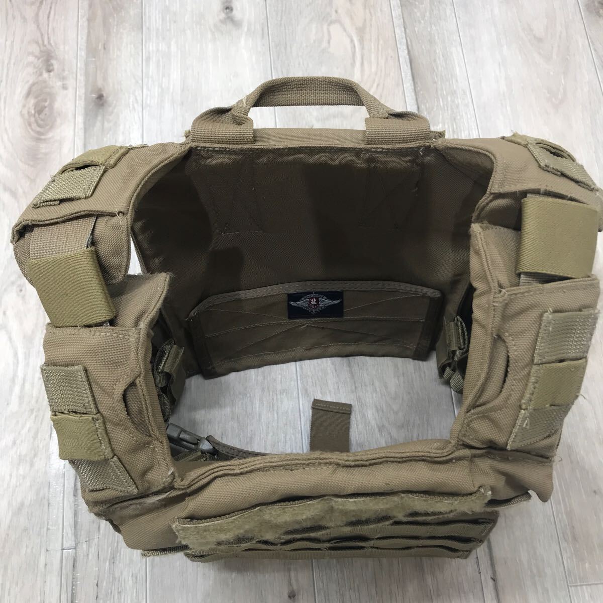 126 D SHELLBACK TACTICAL Banshee Rifle Plate Carrier プレートキャリア ミリタリー 中古_画像6