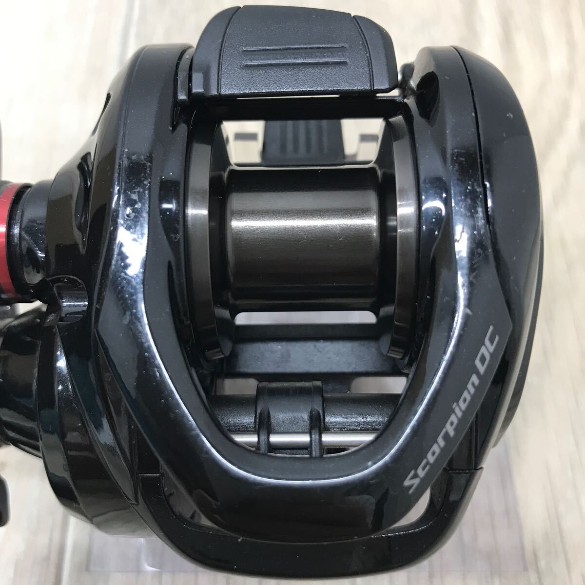 189 D 1円〜 釣り SHIMANO 17 スコーピオン DC 100HG 右 Scorpion ベイト リール シマノ 中古