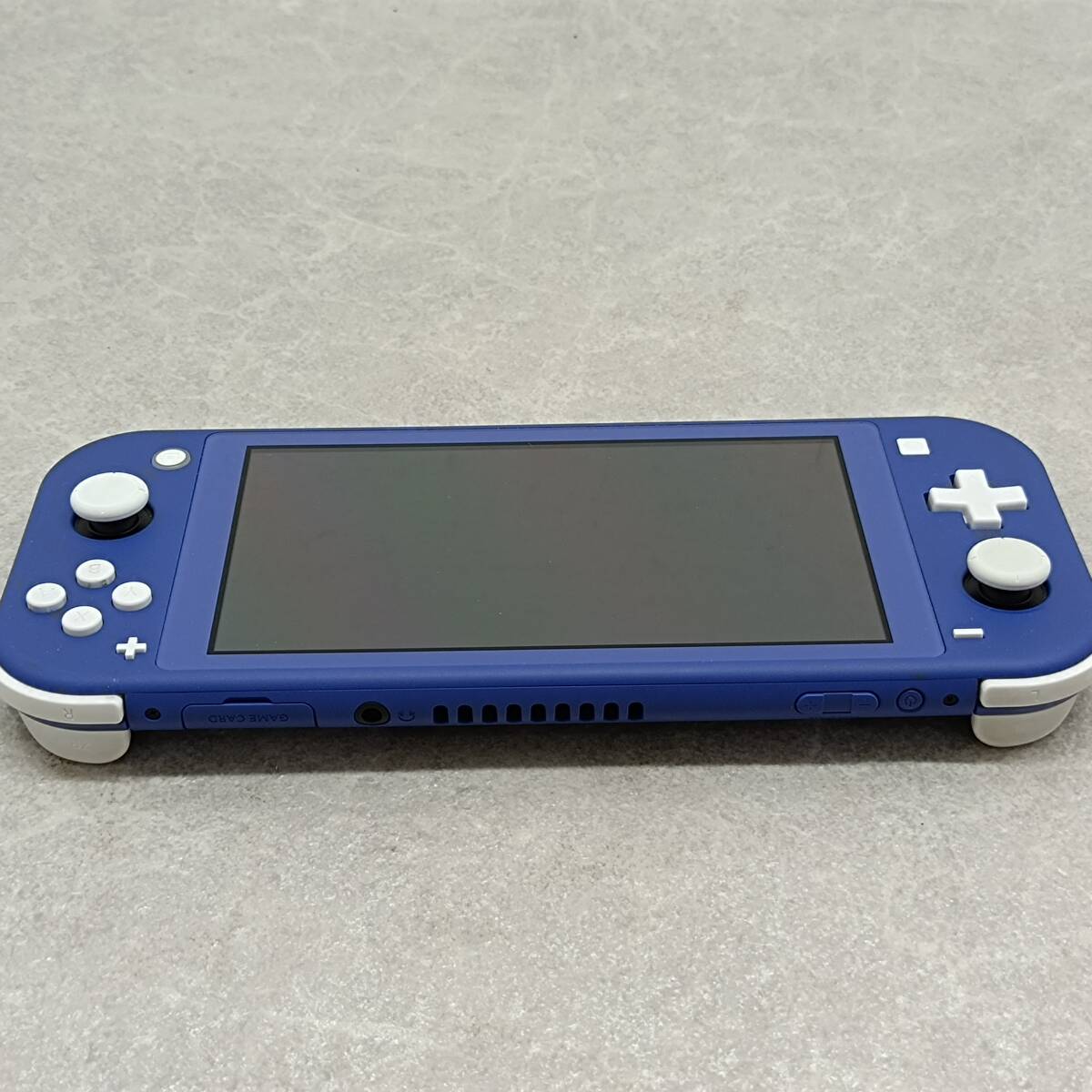 070）A 〈中古品〉ニンテンドーSwitchLite 本体のみ ブルー HDH-001【動作確認/初期化済】の画像6