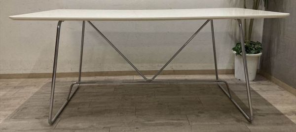 calligaris カリガリス DUKE 高品質ダイニングテーブル 約20万円 4～6人用 幅170 高75cm イタリア家具 デューク 食卓机 作業台 モダン 什器の画像4