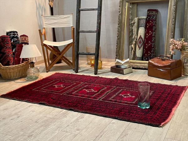 イラン産 トライバルラグ 186×111cm Vintage Baluch Persian Carpet バルーチ ウール ヴィンテージ手織り ペルシャ絨毯の画像3