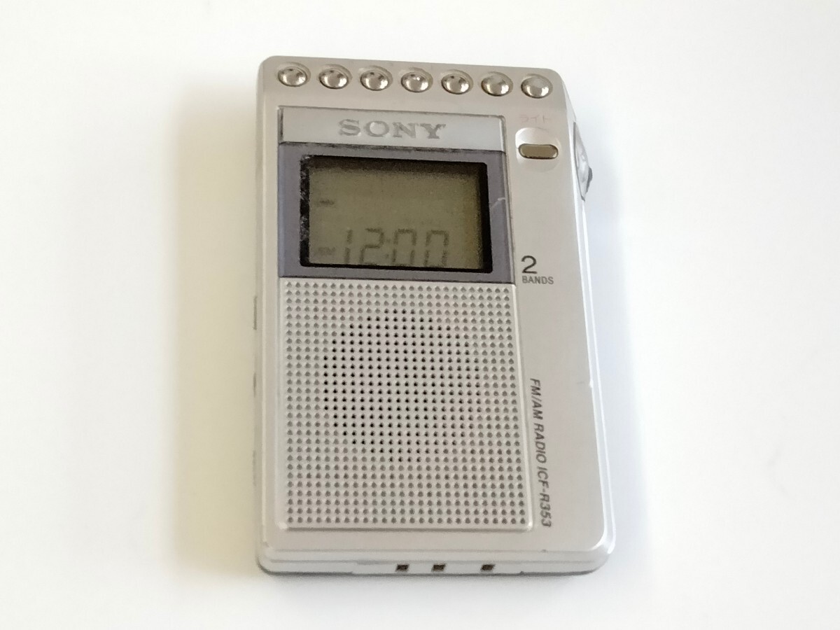 【ジャンク】ソニー ポータブルラジオ ICF-R353 本体 プレーヤー SONY K60414の画像1