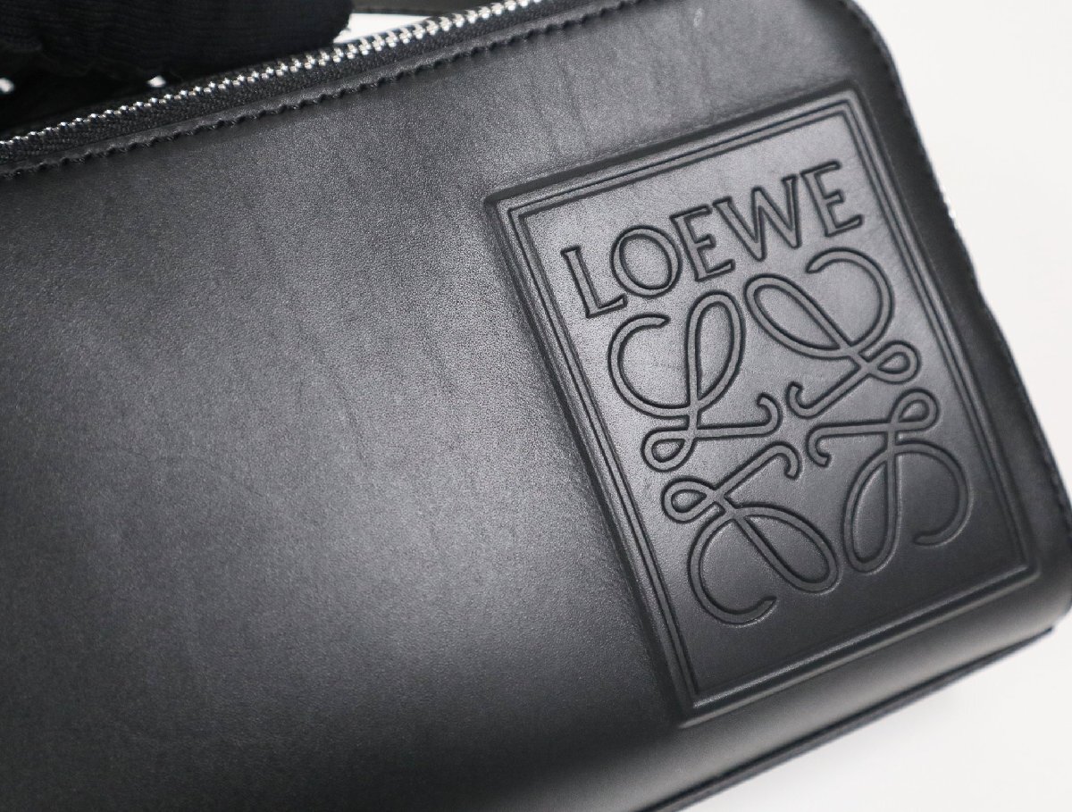 ロエベ LOEWE カメラ クロスボディバッグ ミニ サテンカーフ C565R41X01 ブラック 極上美品 バッグ ショルダーバッグの画像5