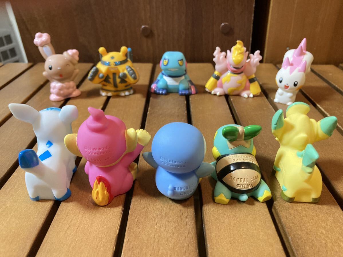 新品同様 ポケモンキッズ 色ちがい 色違い ポッチャマ パチリス グレイシア リーフィア 非売品 当選品 レア 指人形 フィギュア ソフビの画像4