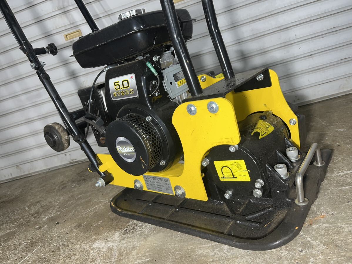 Yahoo!オークション - プレートコンパクター 転圧機 C65 Robin Yahoo!オークション - プレートコンパクター 転圧機 C65 Robin