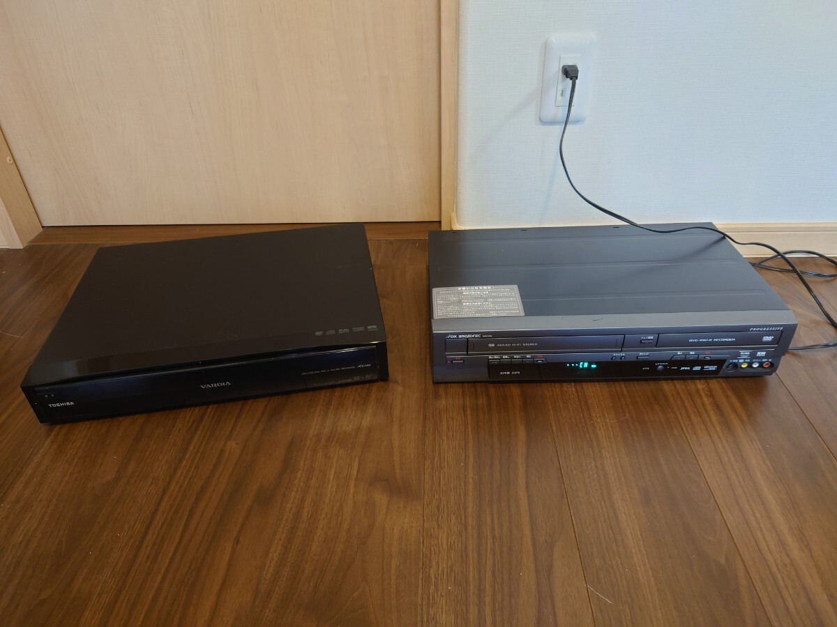 1円〜DX Broadtec DXR160V ビデオ一/DVDレコーダー（通電確認）/HDD＆DVDレコーダー RD-S303 （電源コードないのでジャンク扱い）の画像1