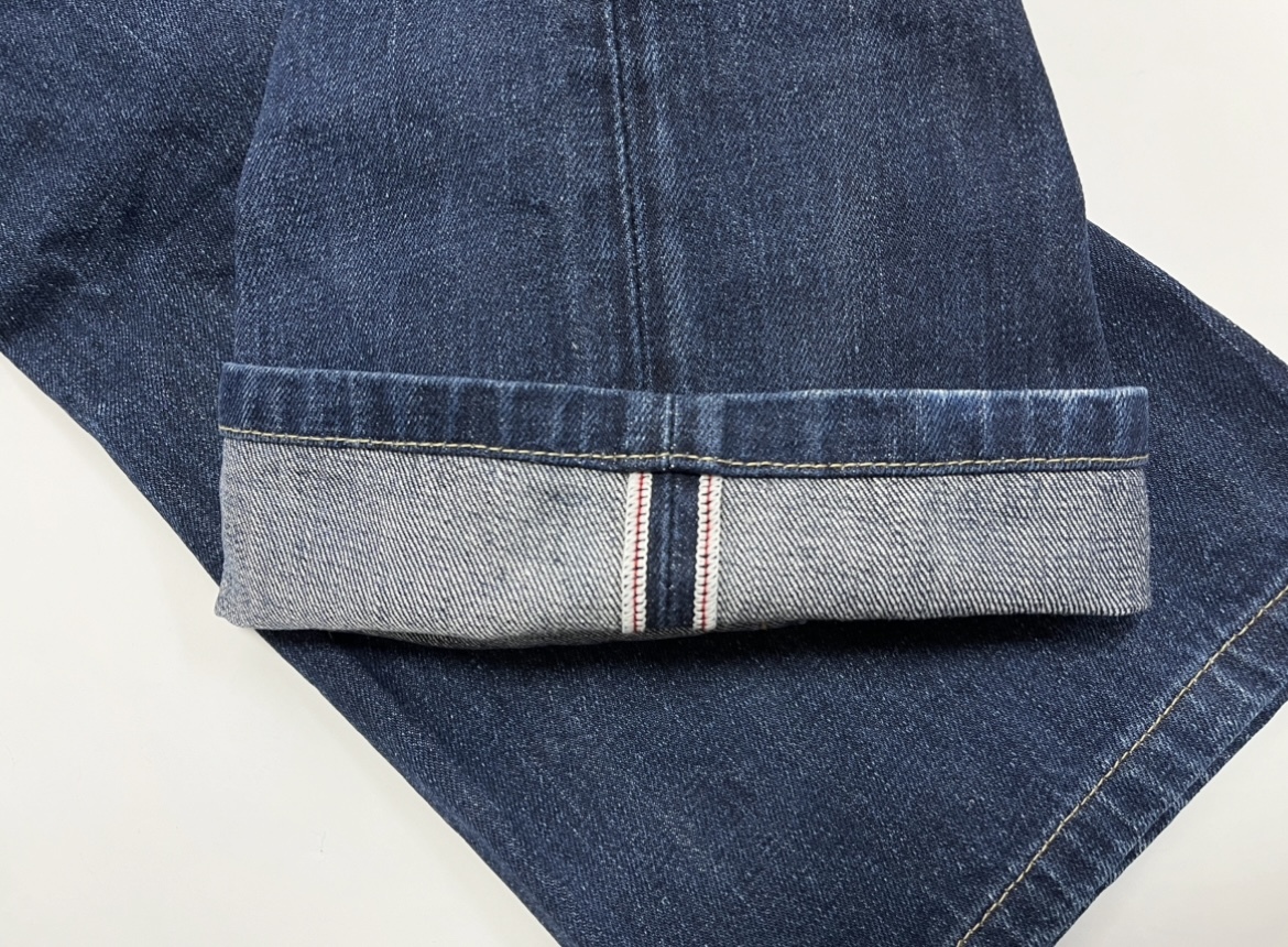 ★LEVI'S リーバイス Lot503 濃紺 インディゴ 赤耳 セルビッチ デニムパンツ W31 日本製 00503-0202_画像3