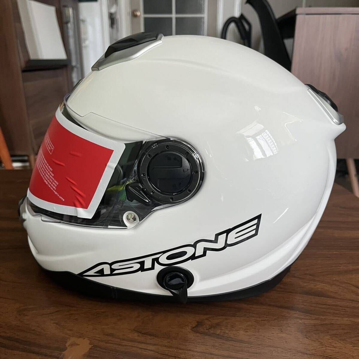 【試着のみ美品】ASTONE フルフェイスヘルメット CARBON GT-1000Fの画像3