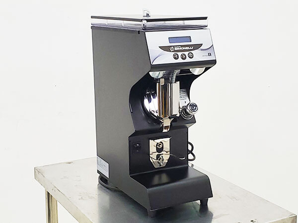  business use on te man do coffee grinder simoneli/SIMONELLI MYTHOS ONE/2021 year made /66 ten thousand [23 district inside * Yokohama city free shipping ]E0919