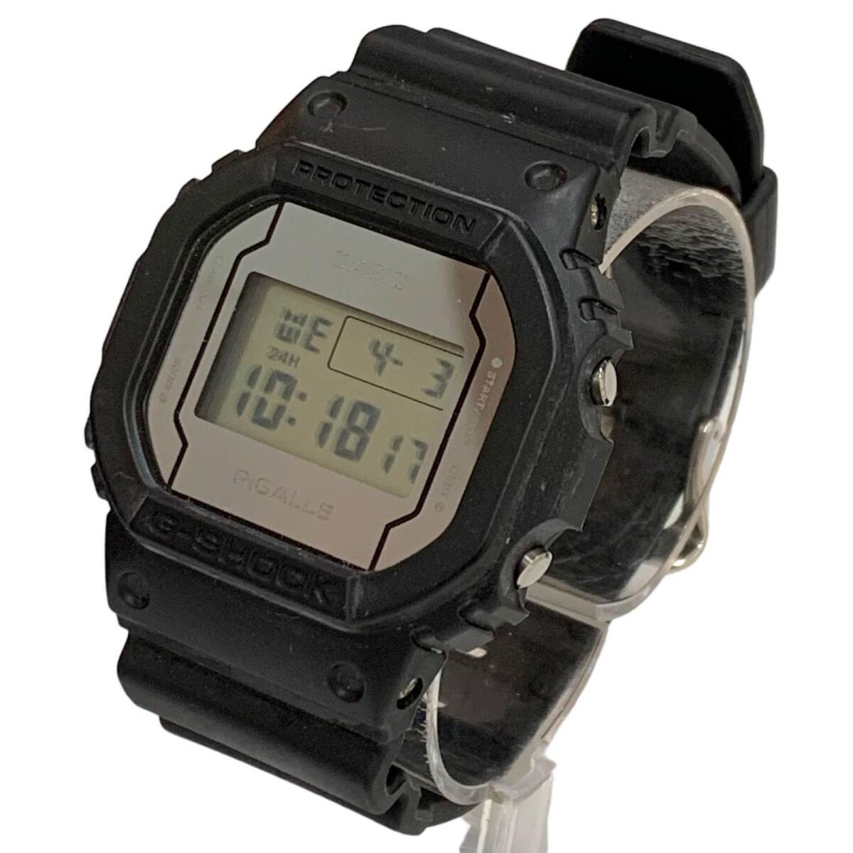 未使用 CASIO カシオ G-Shock×PIGALLE ピガールタイアップ モデル ブラック ラバー メンズ腕時計 DW-5600PGB-1JRの画像2