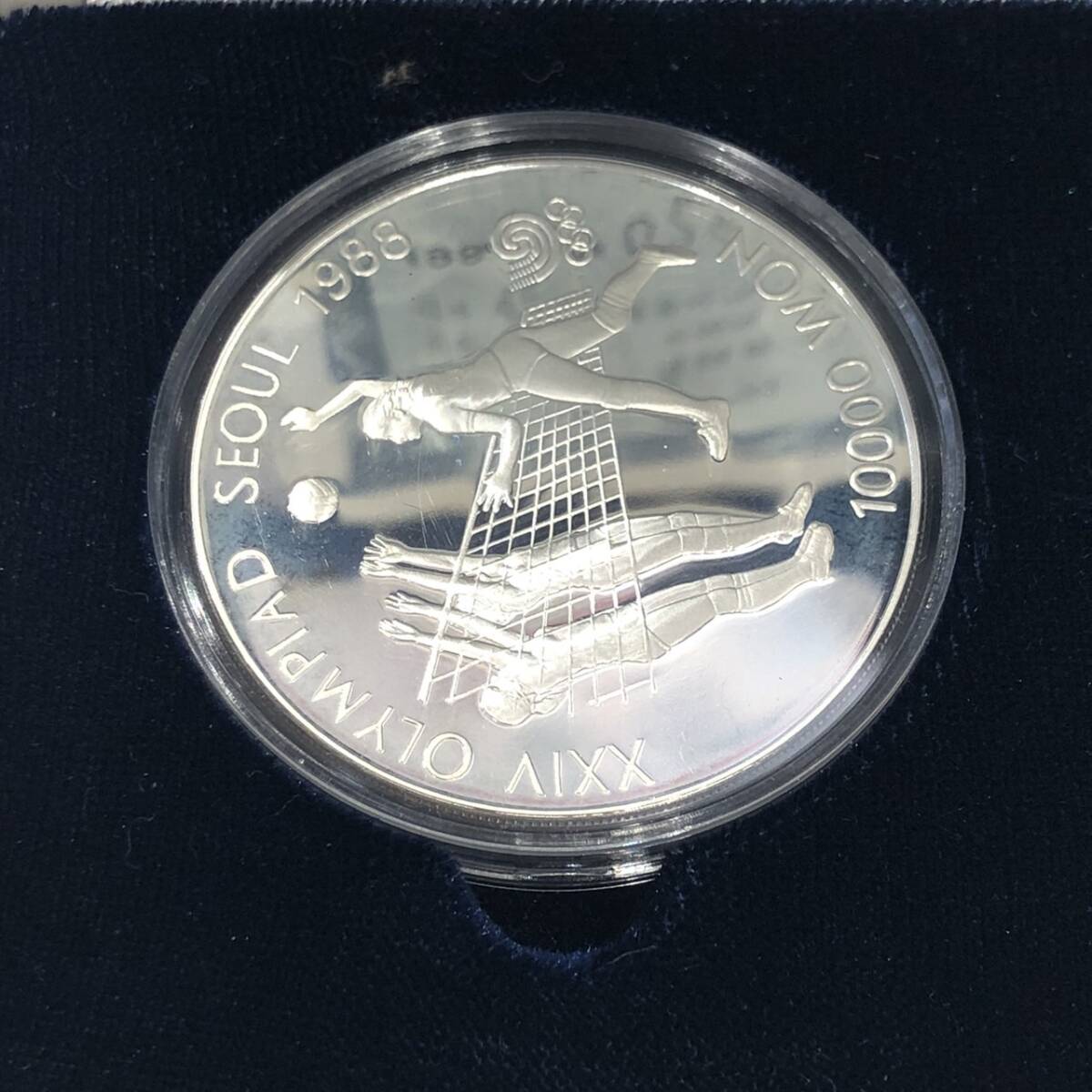 ソウルオリンピック 1988 記念コイン 10000ウォン 5000ウォン 2000ウォン 1000ウォン 銀貨 硬貨 シルバー ニッケル ケース付きの画像3