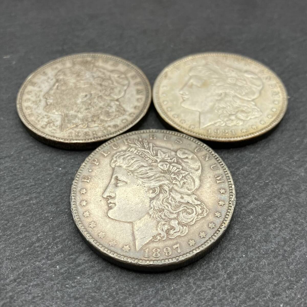 アメリカ銀貨 1ドル 80.1ｇ モルガン ダラー 自由の女神 1897年 1921年 3枚セット アンティークコイン コレクションの画像2