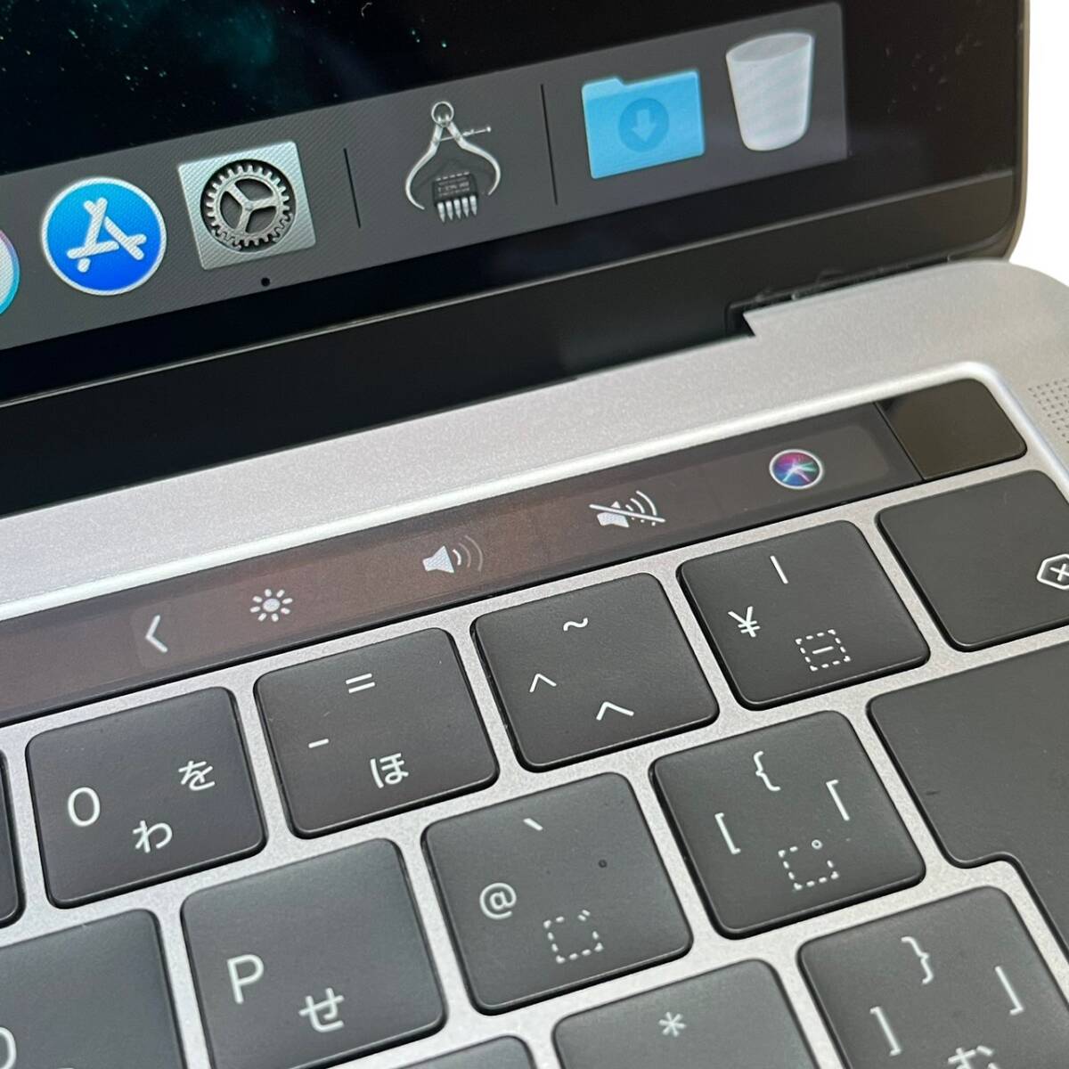 アップル MacBookPro15.4 Core i5 1.4GHz 13 inch A2159 128GB SSD スペースグレー 初期化済の画像9