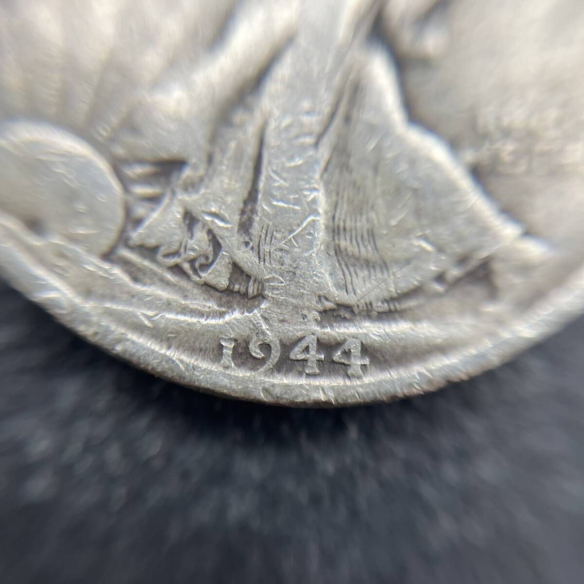 アメリカ銀貨 4枚セット 48.7ｇ ウォーキングリバティ 50セント 1/2ドル ハーフダラー アンティークコイン コレクションの画像3