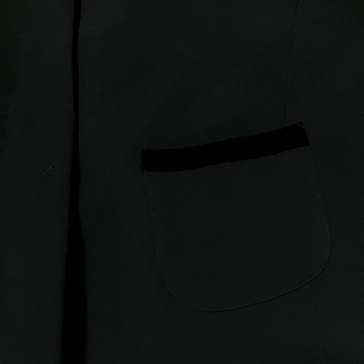 新品 未使用 タグ付き Emporio Armani エンポリオアルマーニ ジャケット ベロア アセテート ブラック系 レディース 46の画像6