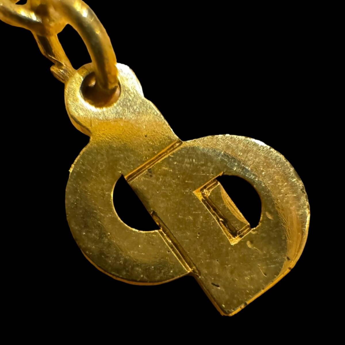 Dior ディオール ゴールドカラー ロゴ ネックレス トップ ※ネックレス千切れの画像5