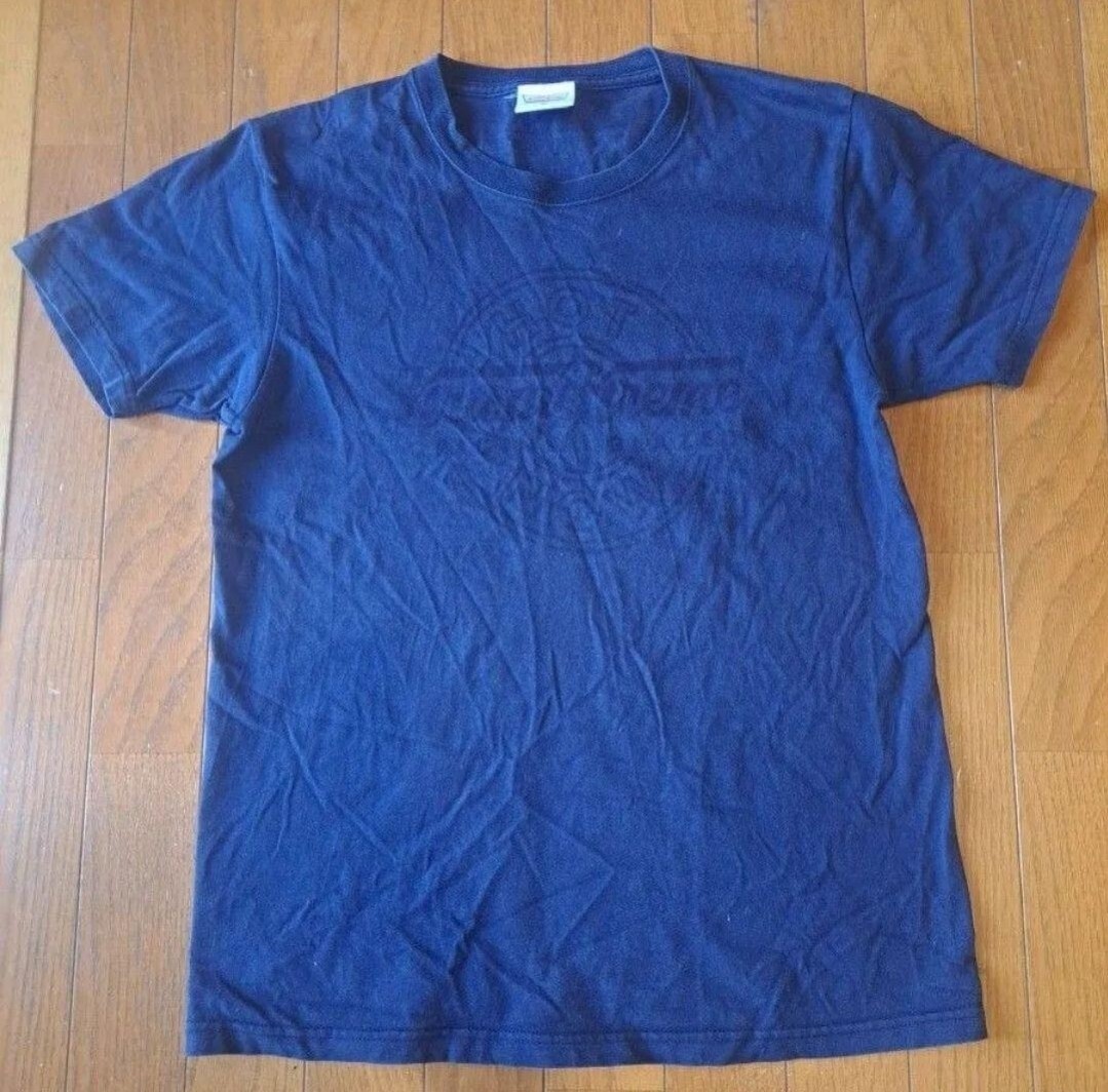 クリスピークリームドーナツ Tシャツ 2枚セット サイズ MとL 赤 紺 レッド ネイビー 半袖の画像6