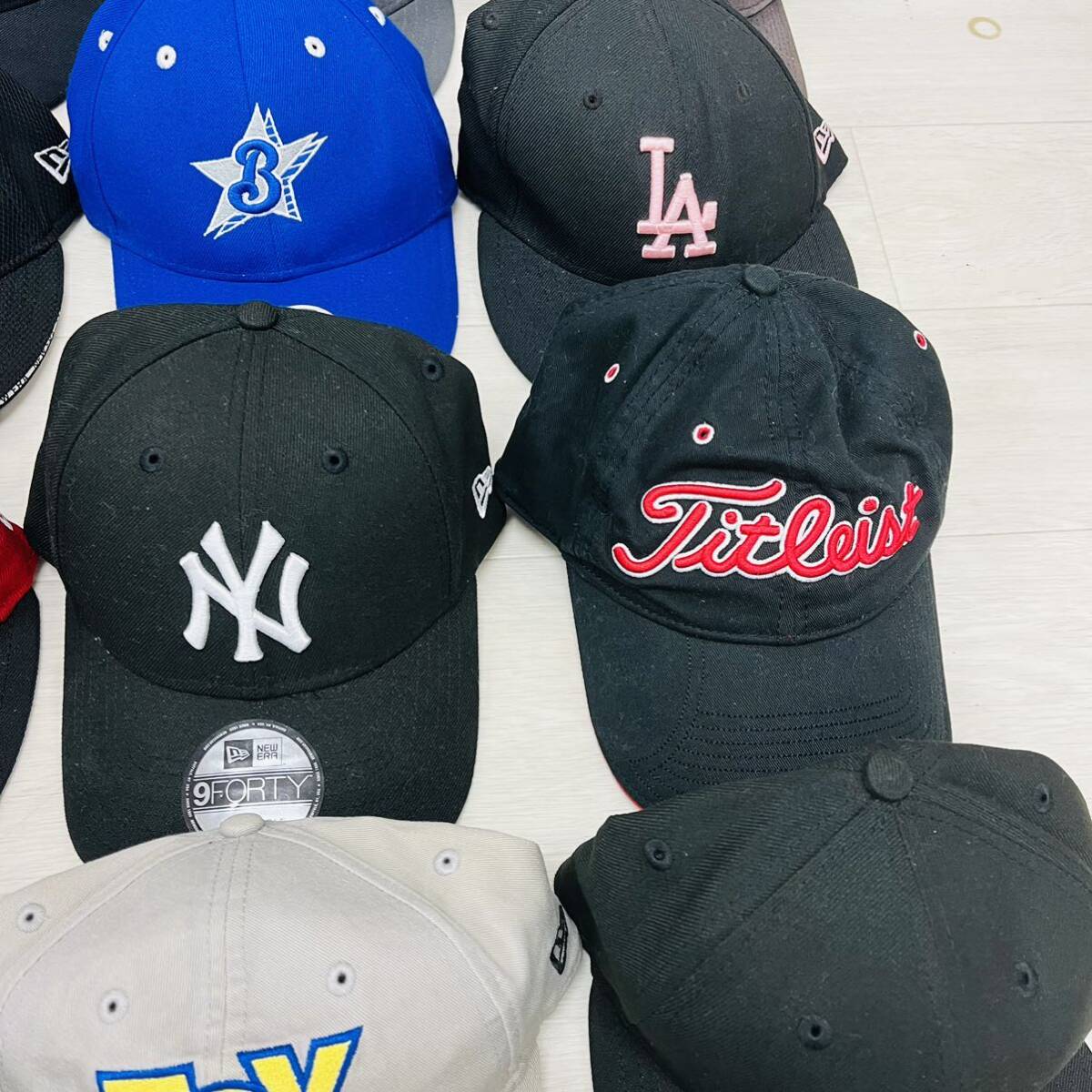 ☆大量・1円〜☆ NEW ERA ニューエラ キャップ 帽子 まとめて 25個 セット まとめ売り NEWERA NY LA ボルコム スナップバック ②の画像5