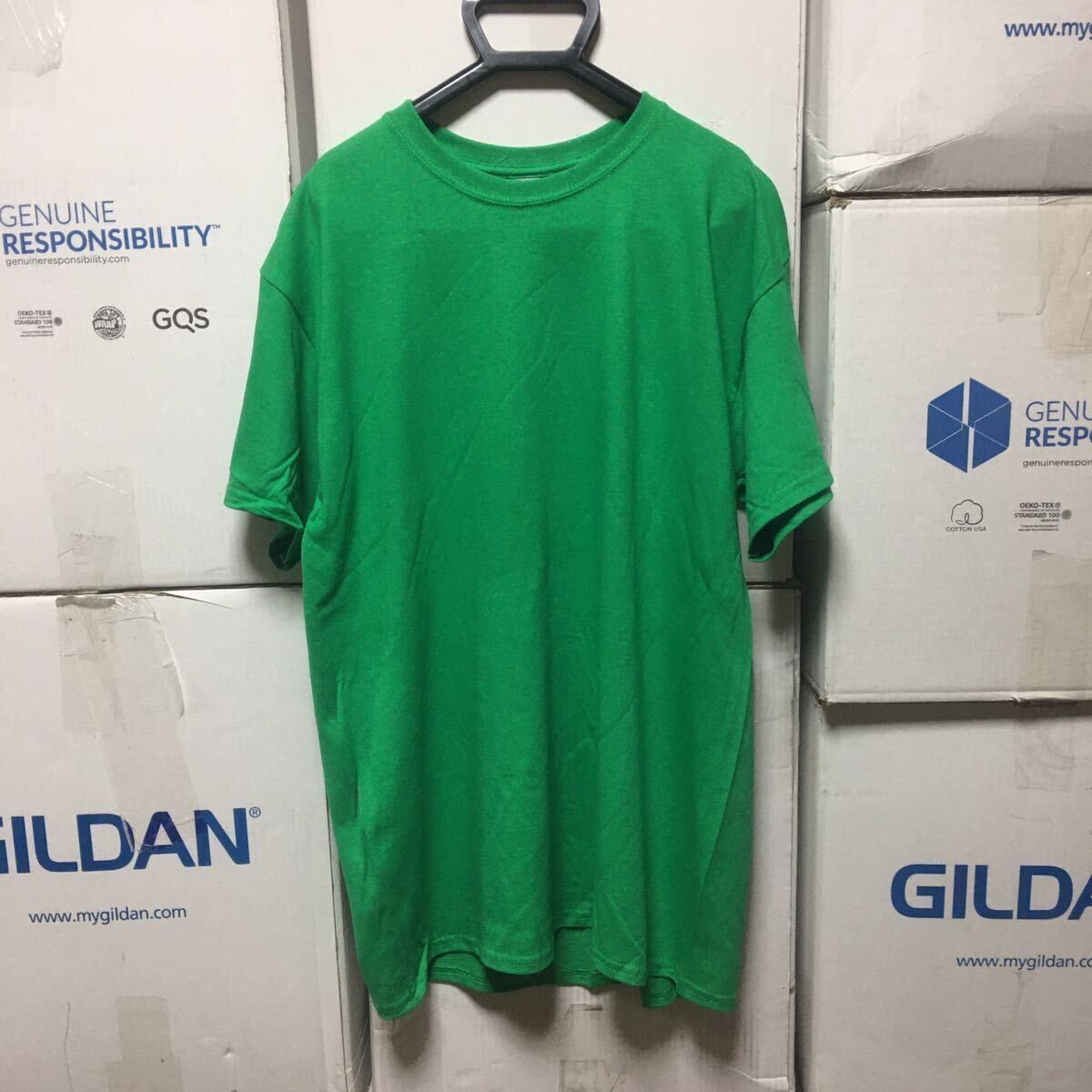 GILDAN アイリッシュグリーン L サイズ 緑色 半袖無地Tシャツ ポケット無し 6.0oz ギルダン☆_画像1