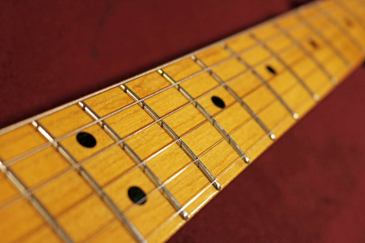 【Fender Japan】ST68-92TX（3TS）'68 Stratocaster mod.（4点留めラージヘッド／Texas Special PU搭載／FENDER LOCKING TUNERS）の画像7