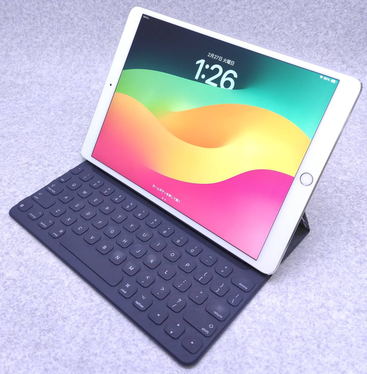 ジャンク Apple iPad 9.7インチ用 Smart Keyboard 動作未確認_画像1