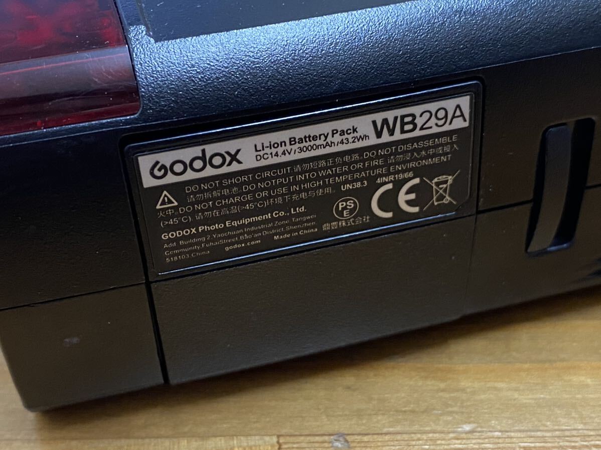 【A-30】通電確認済み Godox AD200 pro スピードライト フラッシュ ゴドックス ストロボの画像4
