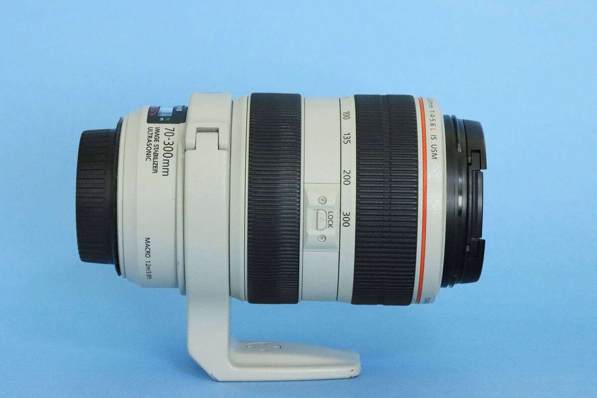 キャノン CACON EF70-300mm F4-5.6L IS USM キャップ前後 フード 元箱 CD 説明書 三脚座_画像3