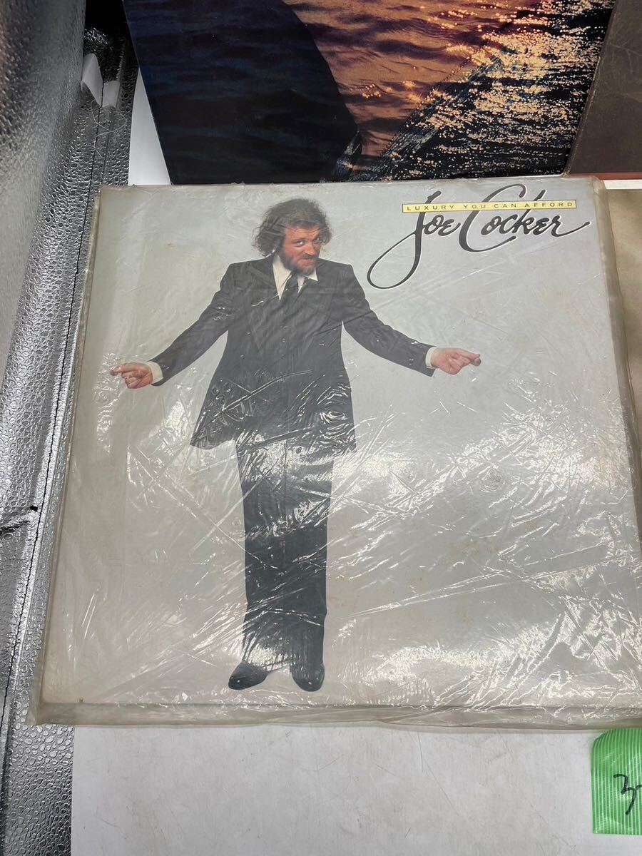 King Of America Joe Cocker Luxury You Can Afford Paquito D'Rivera Mariel LPレコード Record レトロ レコード 当時物 現状品 u3230_画像3