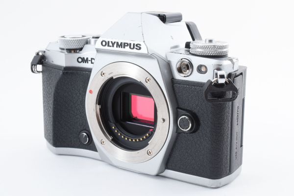 #s55★実用品★ OLYMPUS オリンパス OM-D E-M5 Mark II ボディの画像2