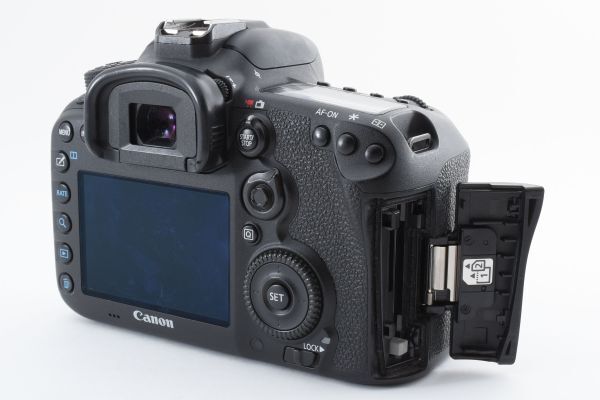 #s76★実用品★ Canon キャノン EOS 7D Mark II ボディ_画像5