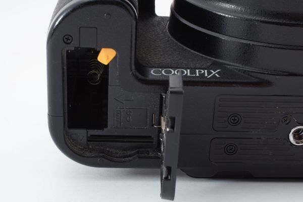 #s50★ジャンク★ Nikon ニコン COOLPIX クールピクス P1000の画像10