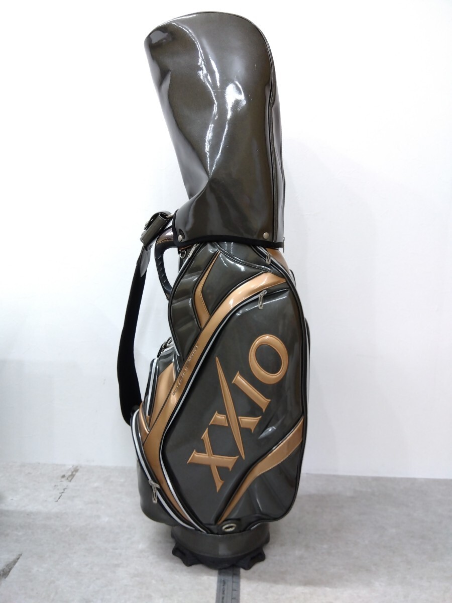 レビューの多い高評価商品特集! 数量限定モデル 2016年 DUNLOP ダンロップ XXIO ゼクシオ キャディバッグ GGC−X075L 4.1kg 5分割 ダンロップ