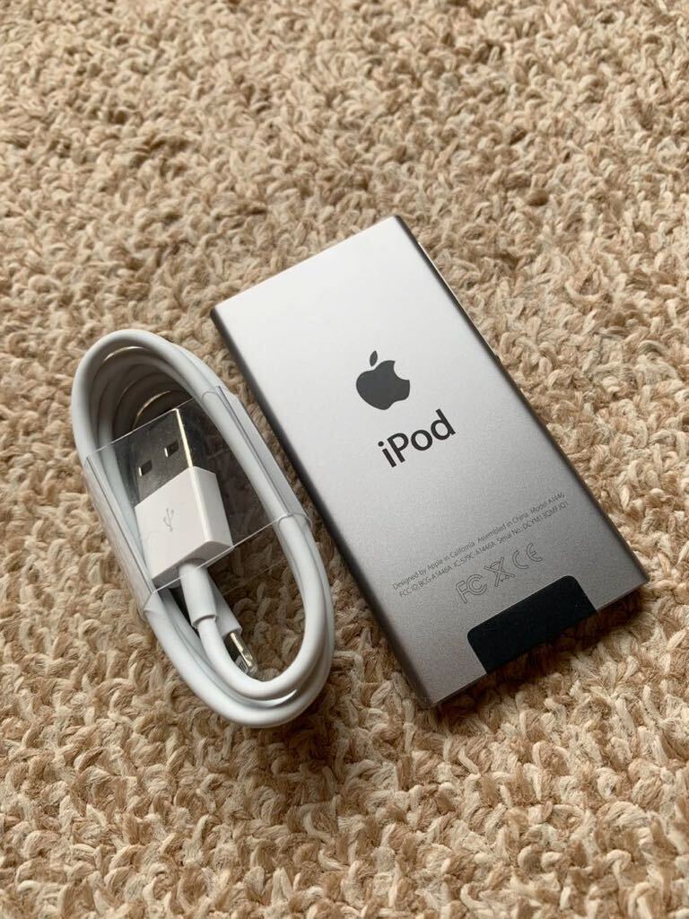 ☆美品 動作確認済 iPod nano アイポッドナノ 第7世代　スペースグレイ Bluetooth フィットネスAPP_画像1