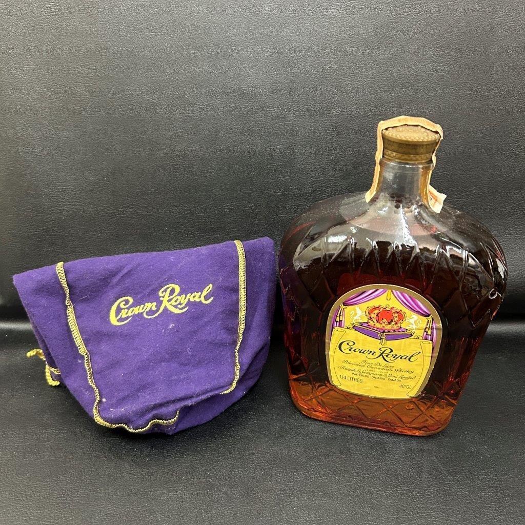 1円 お酒 未開栓  1978年 Crown Royal 1.14L 40％ カナディアン ウィスキー 保存袋の画像1