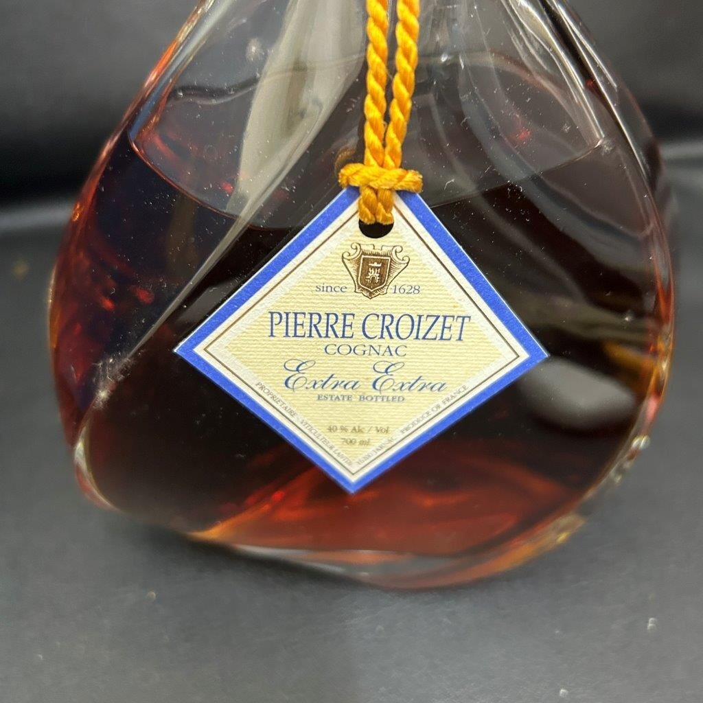 1円　お酒　未開栓 PIERRE CROIZET EXTRAEXTRA クロアーゼ エクストラエクストラ ブランデー コニャック 700ml 40度 箱 栓付_画像2