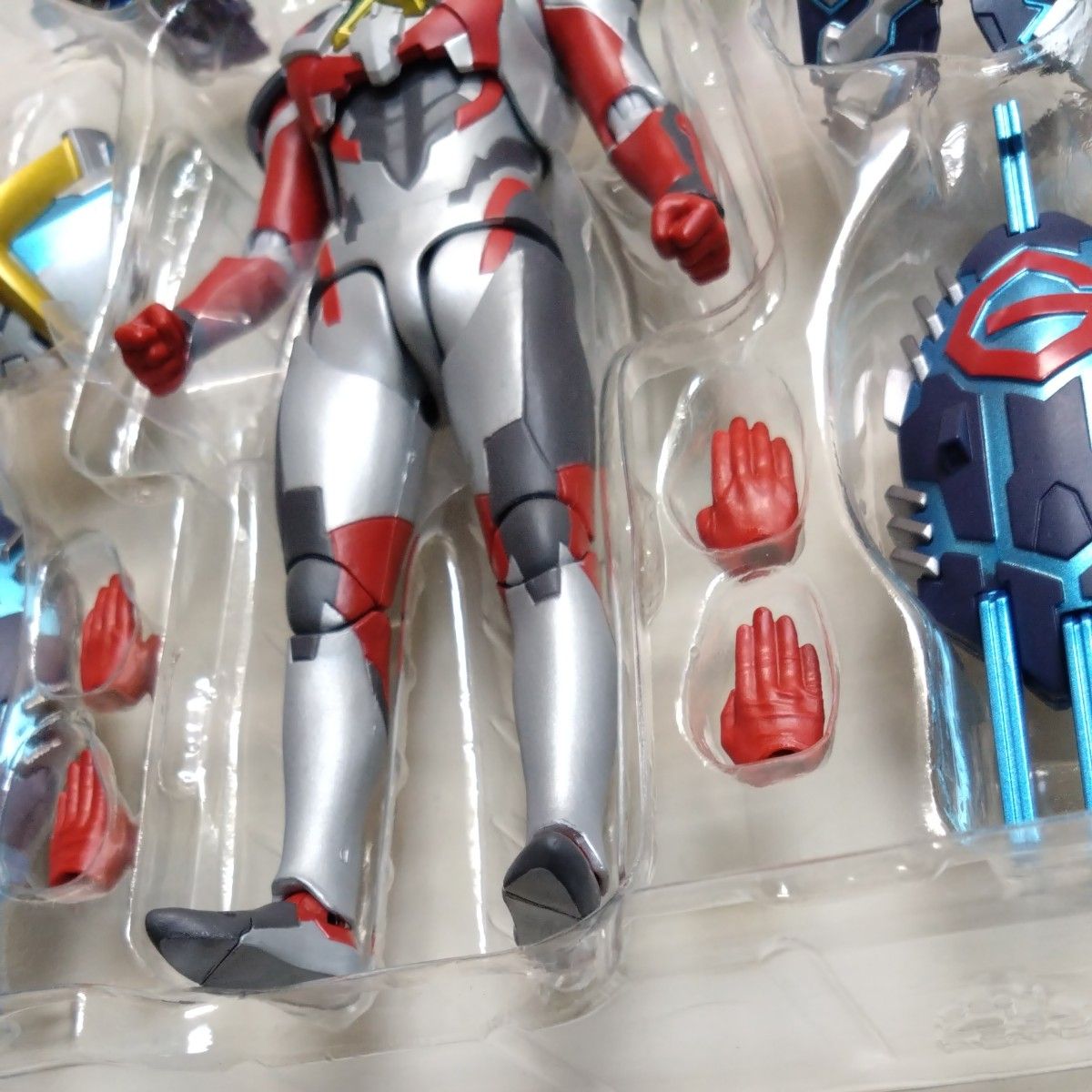 S.H.フィギュアーツ　ウルトラマンエックス&ゴモラアーマーセット バンダイ  Figuarts