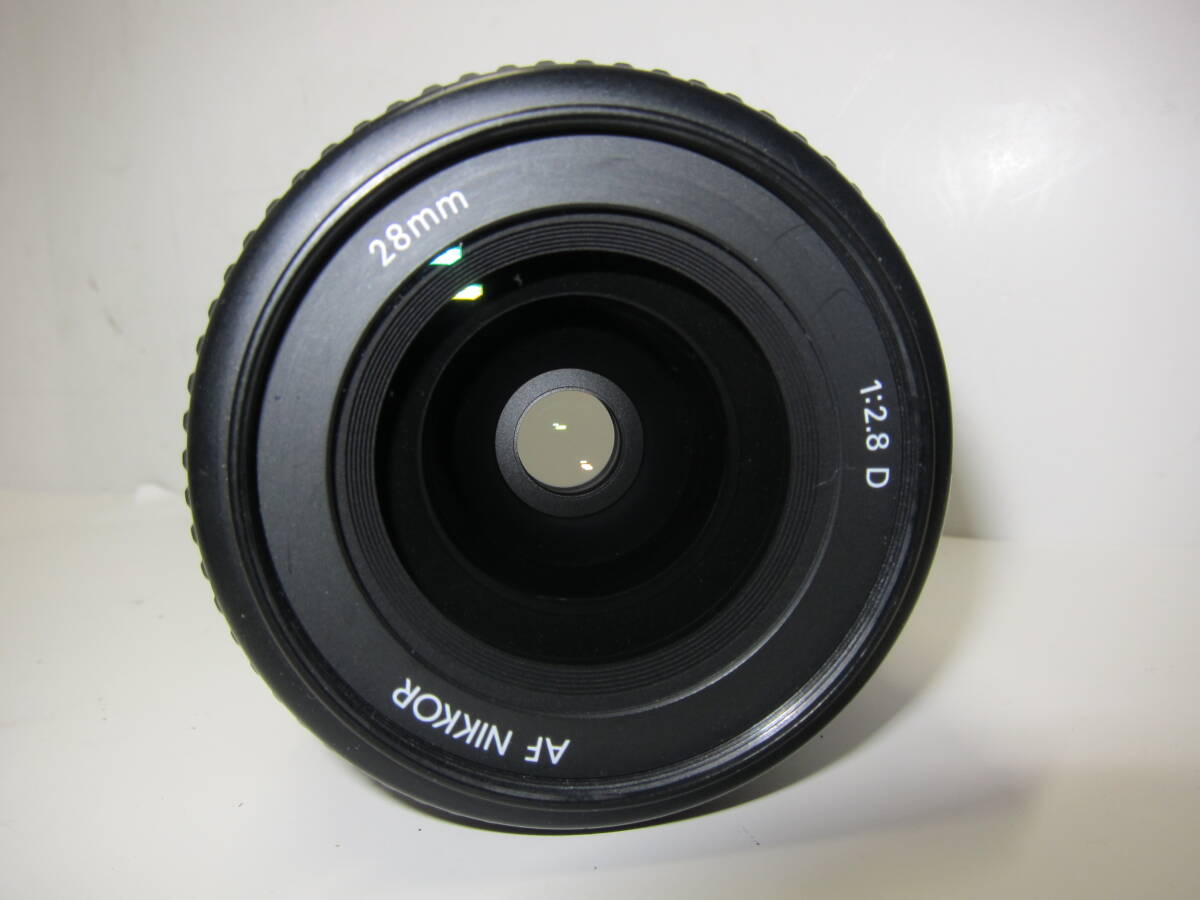 Nikon AF 28mmf2.8D ( フード、フィルター付き) ■動作OK■良品■ 10692 _画像4